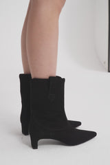 Evie Suede Black