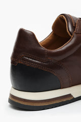 Retro Sneakers Brown