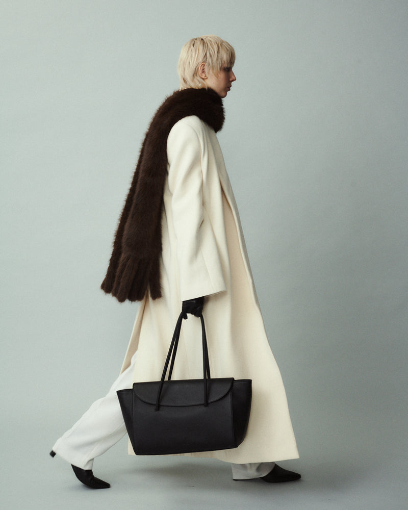 Elongé Tote Bag