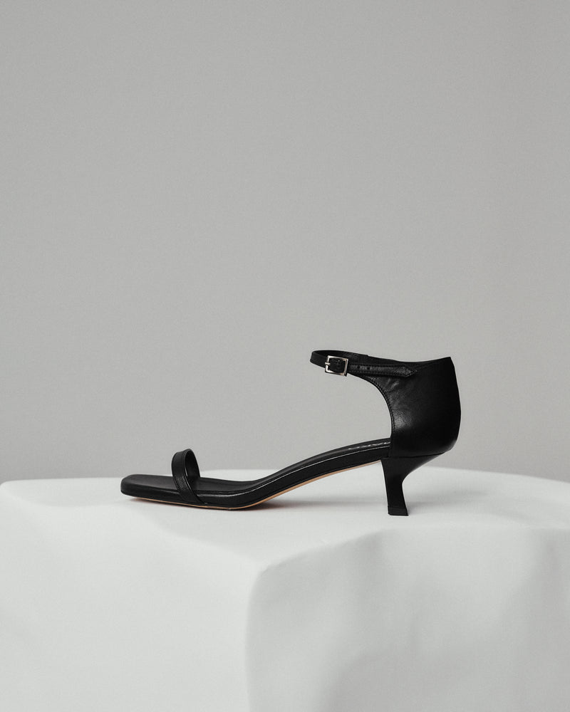 Classic Leather Sandals