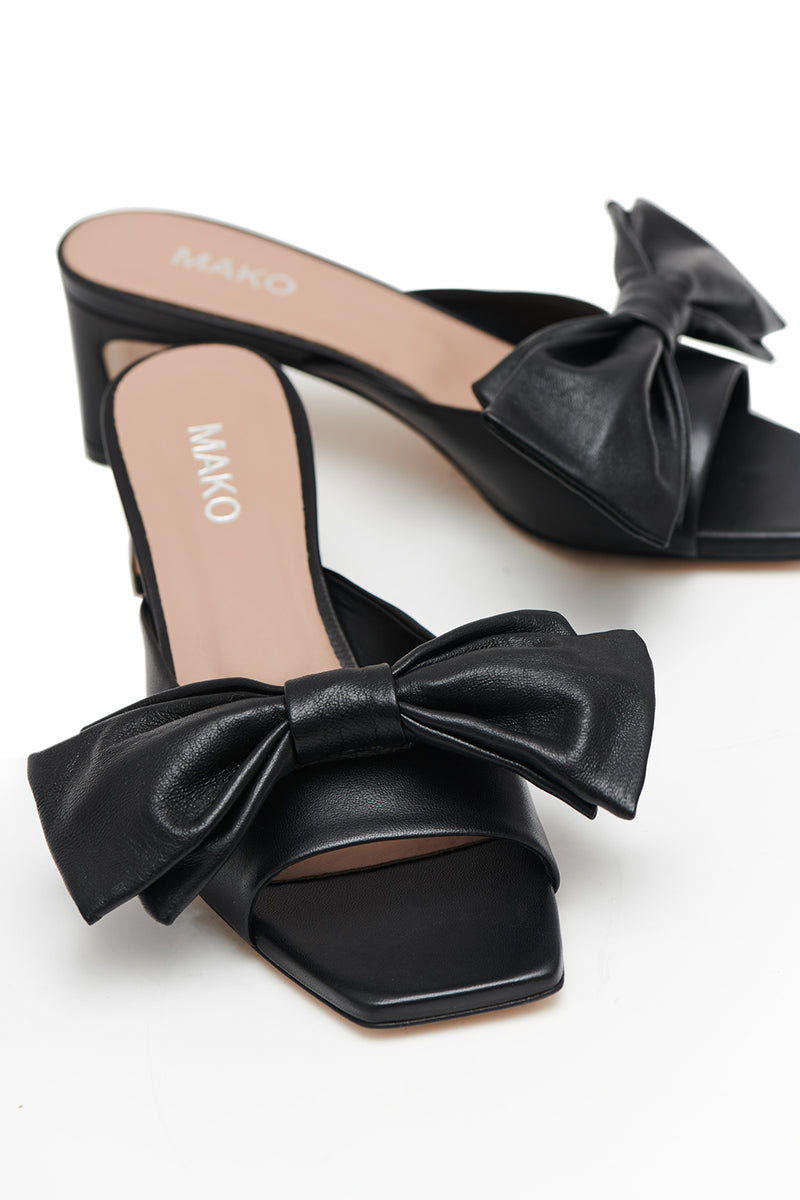 Classic Mules Black