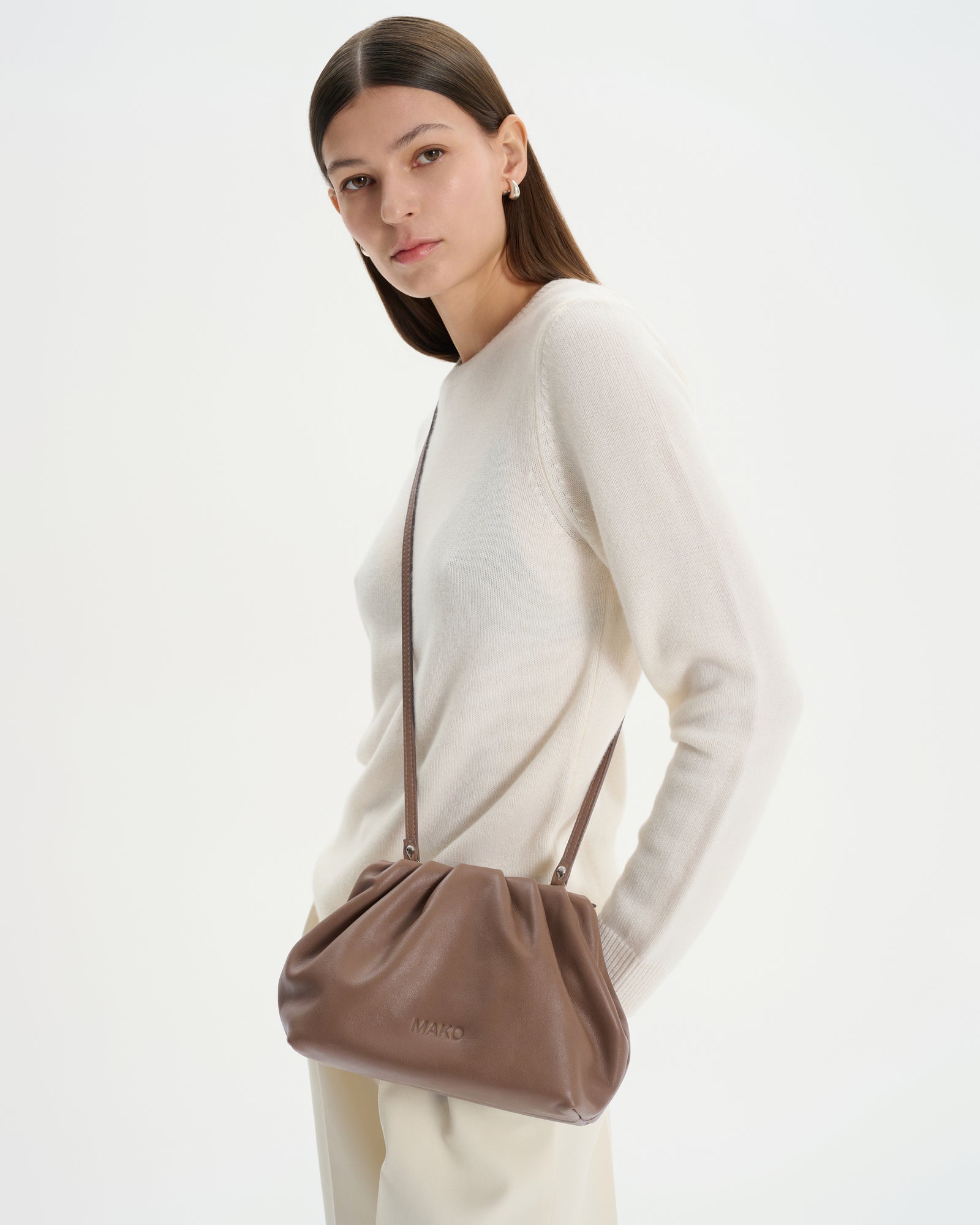 ＭＡＫＯ Cloud Taupe – MAKO STORE