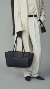 Elongé Tote Bag