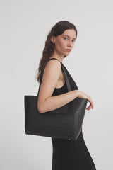 Iris Bag Woven Black